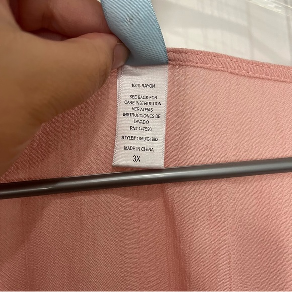 M. Fasis Peach Button-Down Women's Top (Box B) - Picture 4 of 5